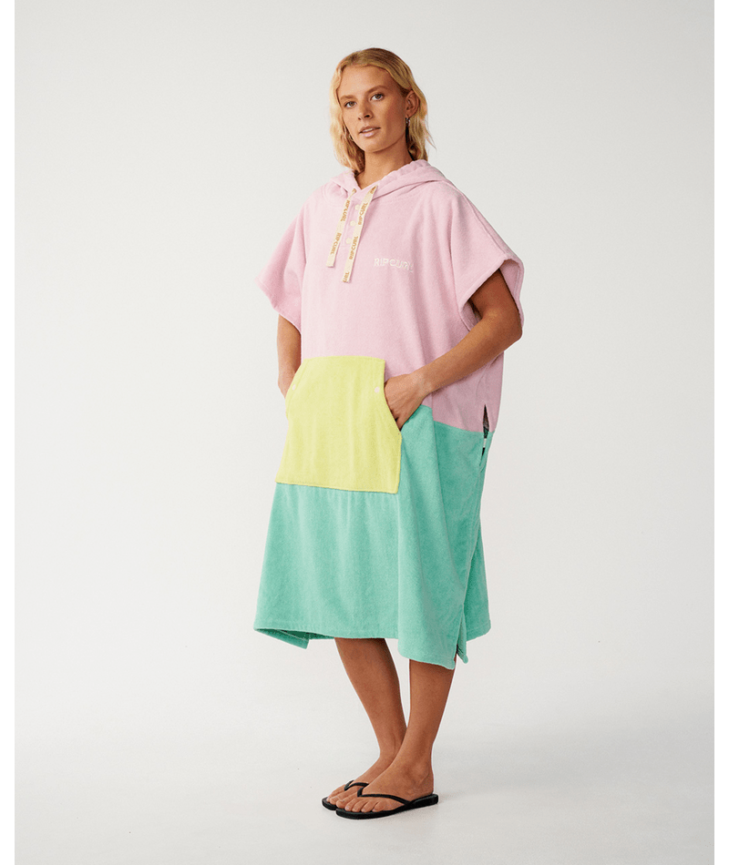 Rip Curl Premium Surf Hooded Towel in LIGHT LILAC