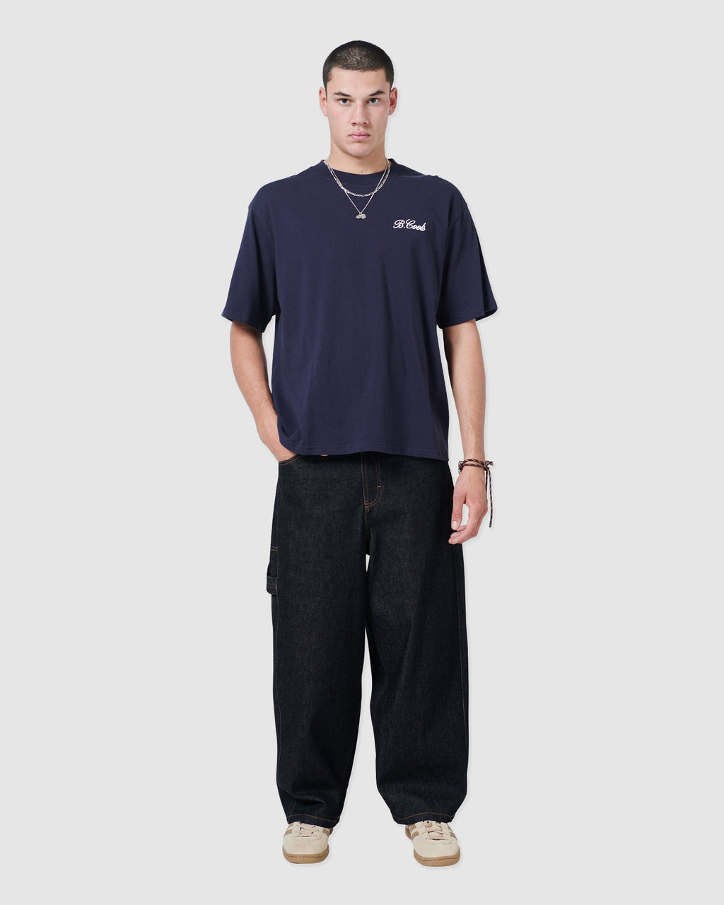 B. Cools Scribe T-shirt Navy in Single