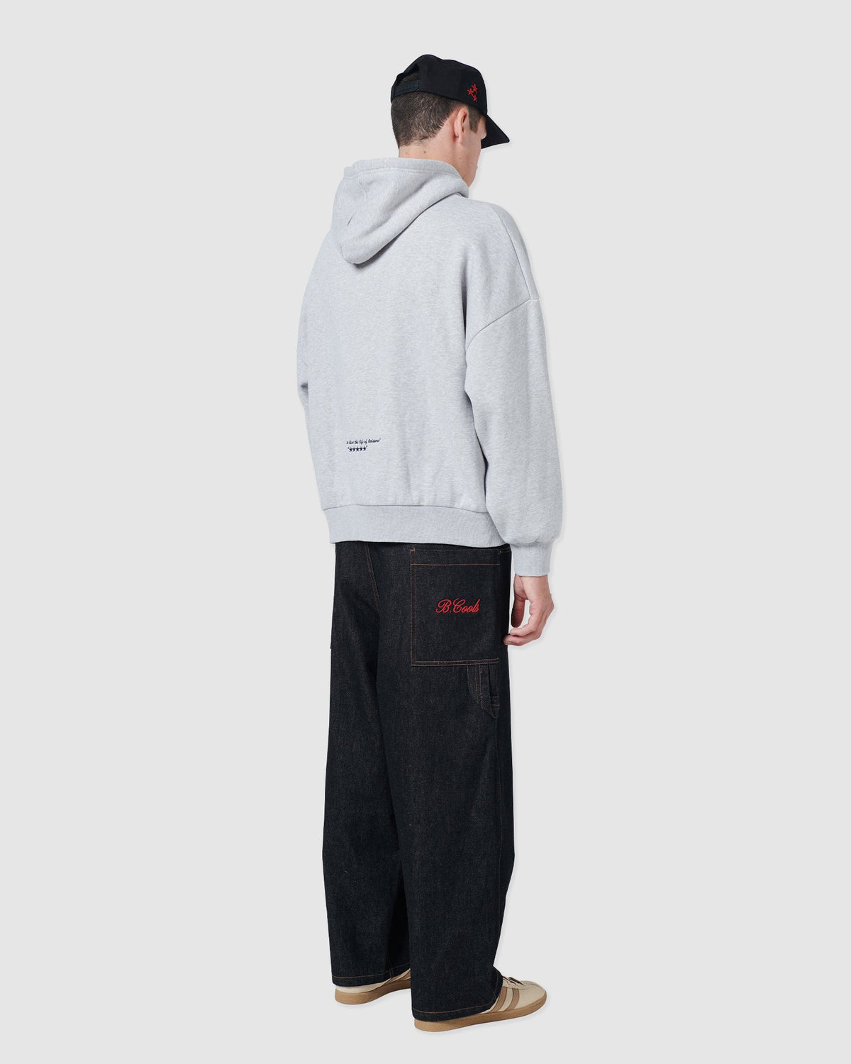 B. Cools scribe hood grey in Single