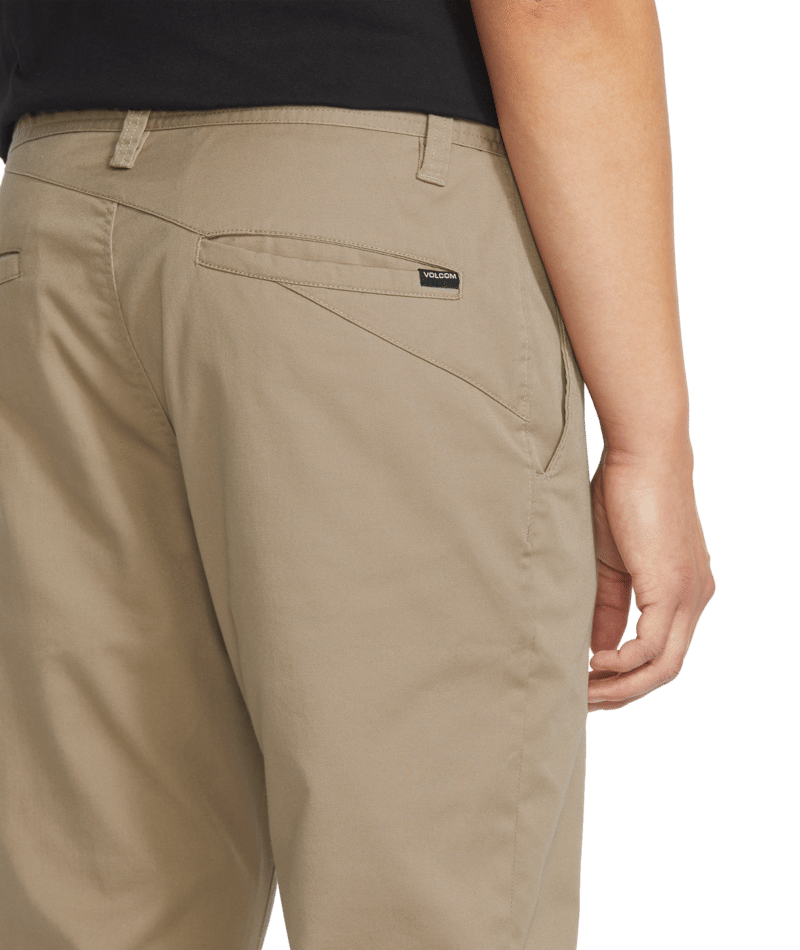 Volcom Frickin Modern Stret in KHAKI