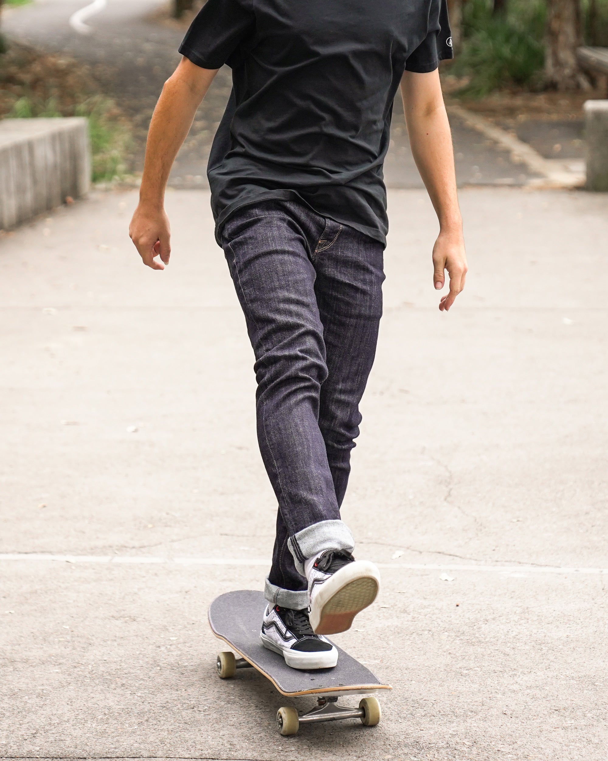 Volcom Vorta Denim in AGED INDIGO