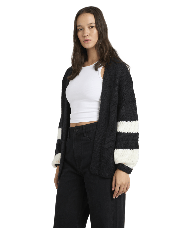 Volcom Polar Gypsy Car in Black