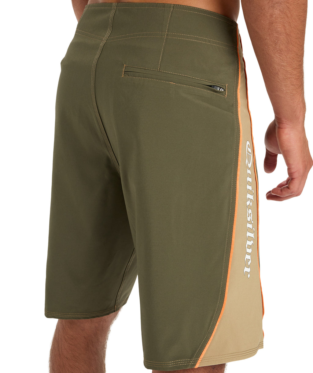 Quiksilver Mercury 99 20 in DUSTY OLIVE