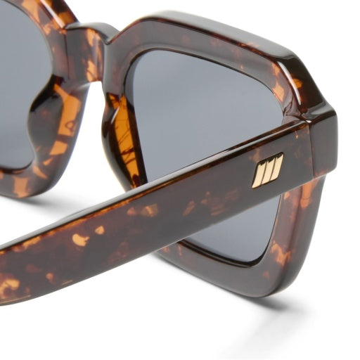 Le Specs Impossible in TOKYO TORT
