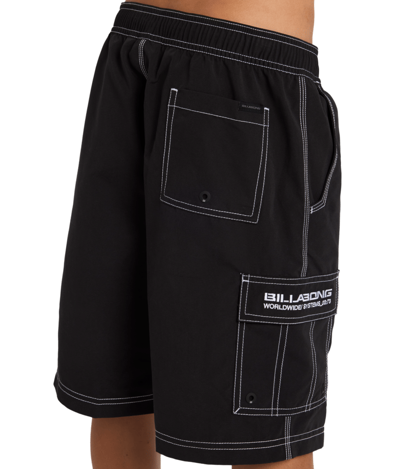 Billabong Boys Throw On in BLACK