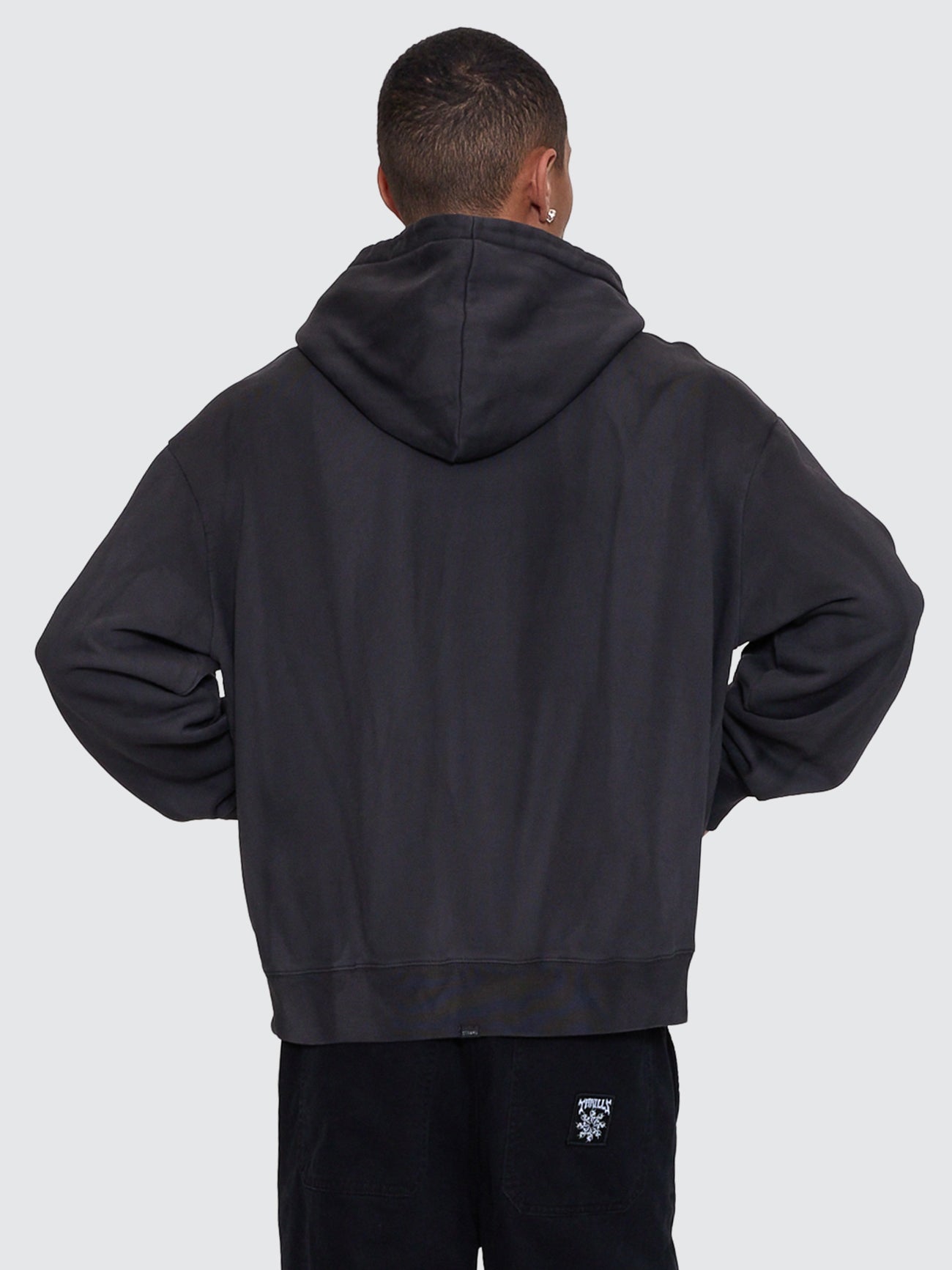 Thrills Co Arts & Industrial Slouch Pull On Cropped Hood - Sunfade Bleach Dark Charcoal in Sunfade Bleach Dark Charcoal
