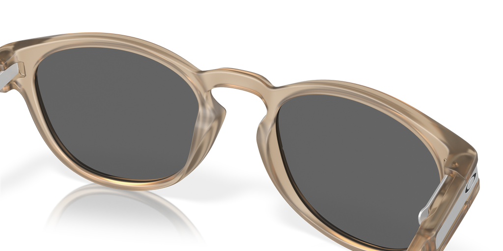 Oakley LATCH MATTE SEPIA PRIZM BLACK in Matte Sepia