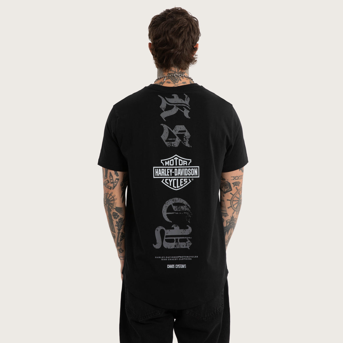 Kiss Chacey Carve Dual Curved Tee in Jet Black